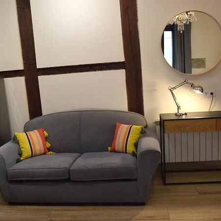 Opera Suites Fidelio , Cozy Studio In The Very Center Of Madrid Esterno foto