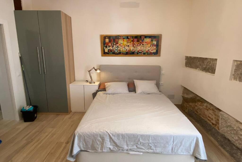 Opera Suites Fidelio , Cozy Studio In The Very Center Of Madrid Esterno foto