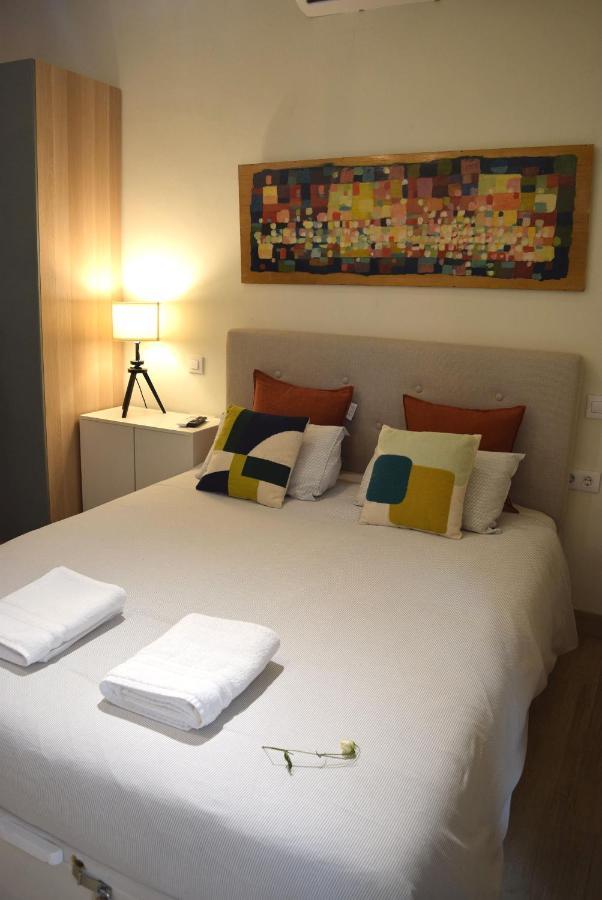 Opera Suites Fidelio , Cozy Studio In The Very Center Of Madrid Esterno foto